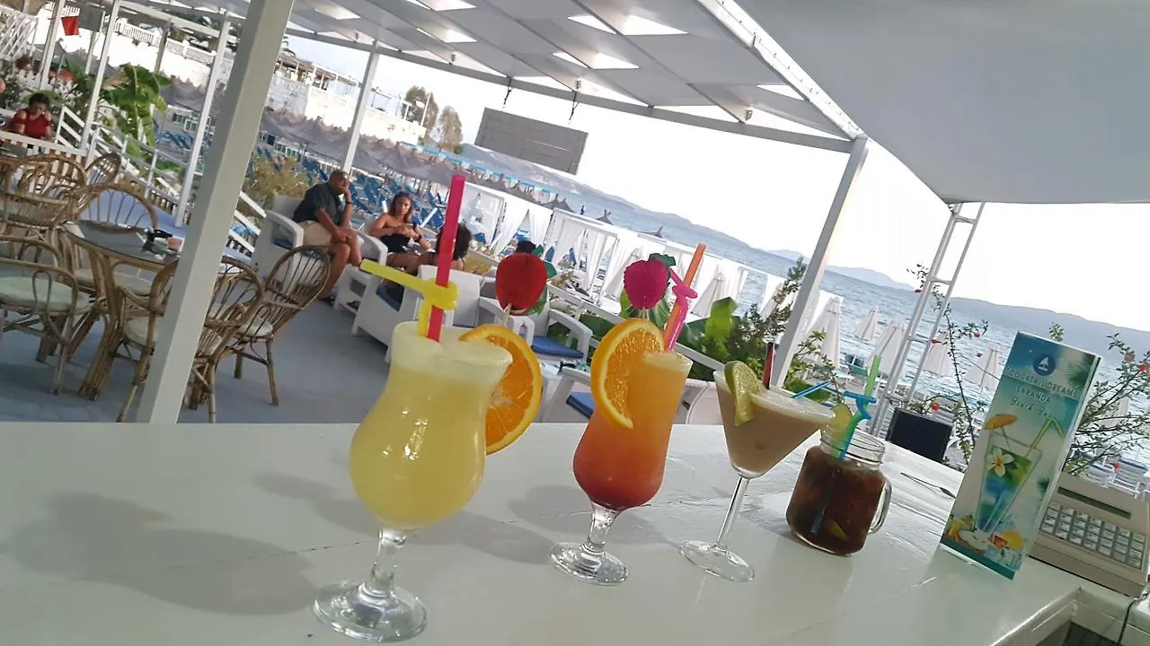 Dream Hotel Saranda 4*, Sarandë