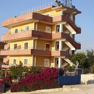  Apartment Vila Ardi